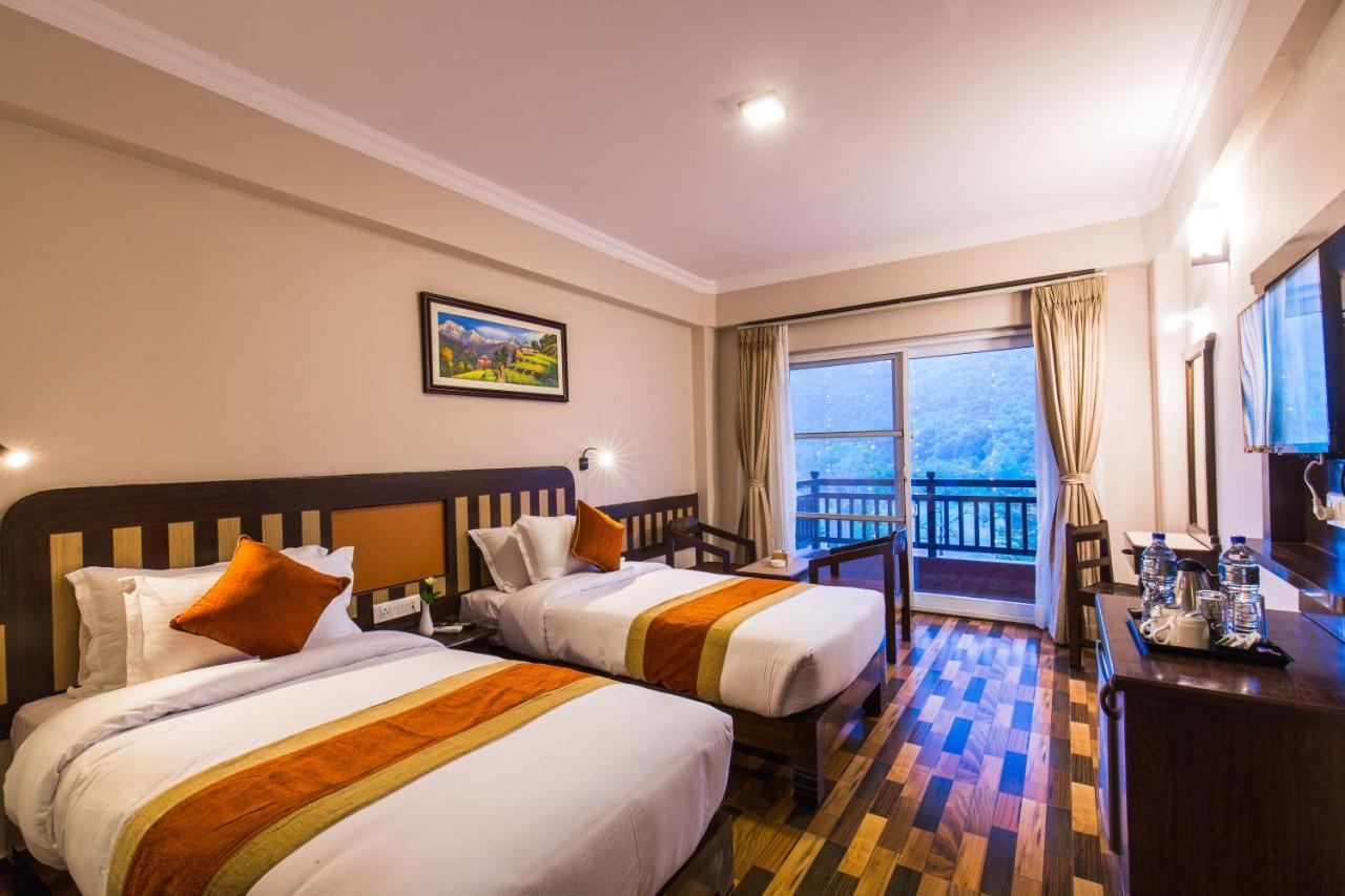 Hotel Kausi Pokhara Exterior foto
