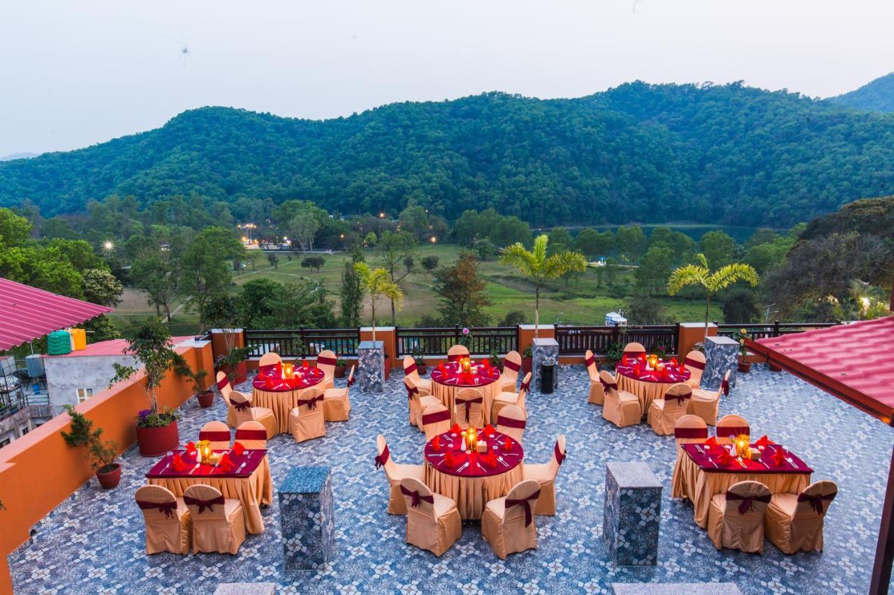 Hotel Kausi Pokhara Exterior foto